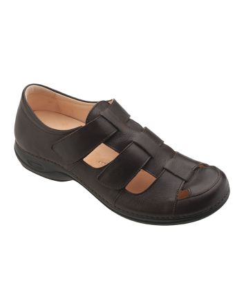 Nursing Care Tua Sandals